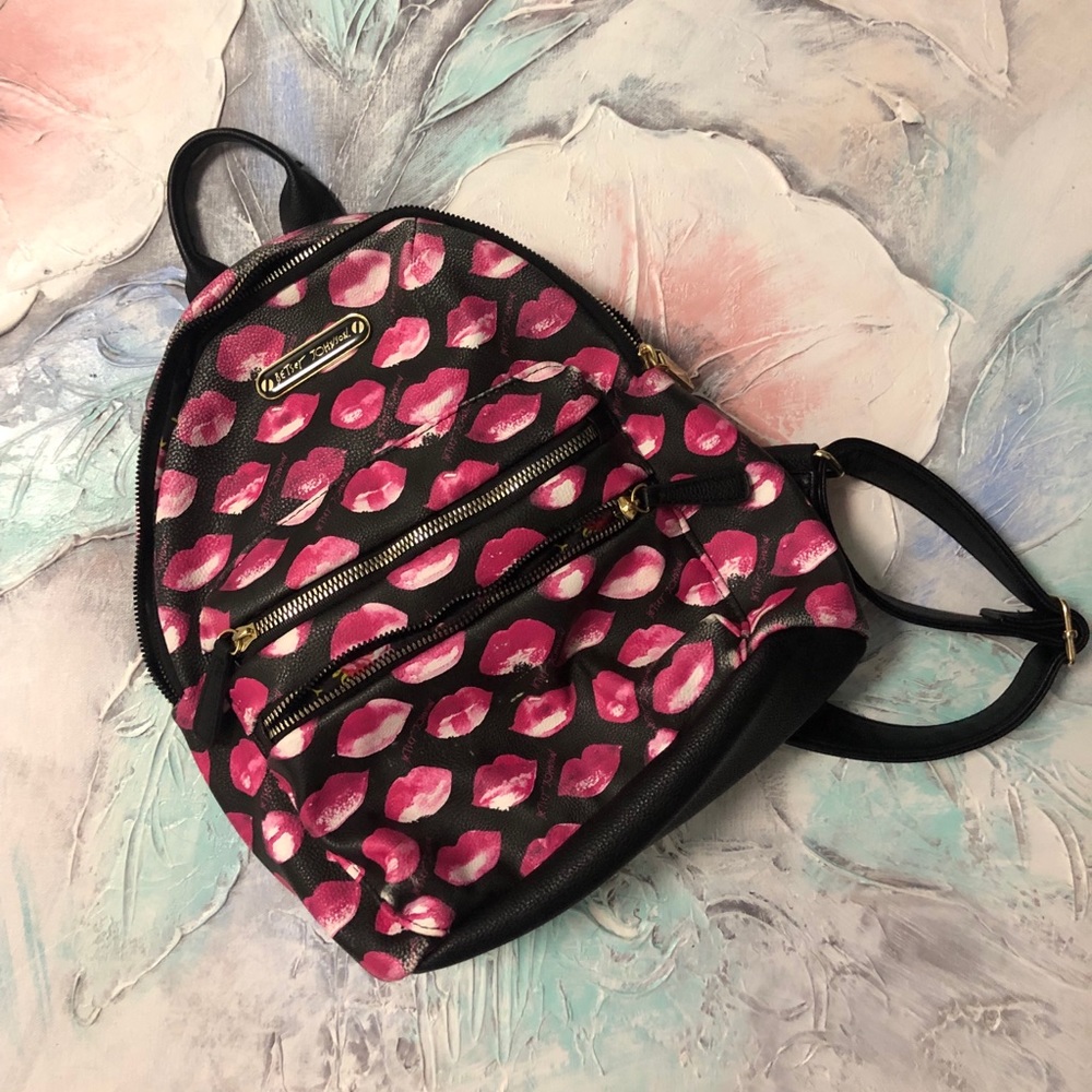 Betsey Johnson kiss backpack